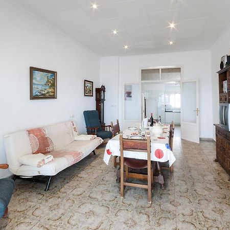 Malva Villa Oliva Buitenkant foto
